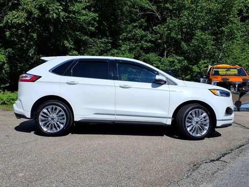 Certified 2024 Ford Edge Titanium w/ Titanium Elite Package AWD/4WD image 3