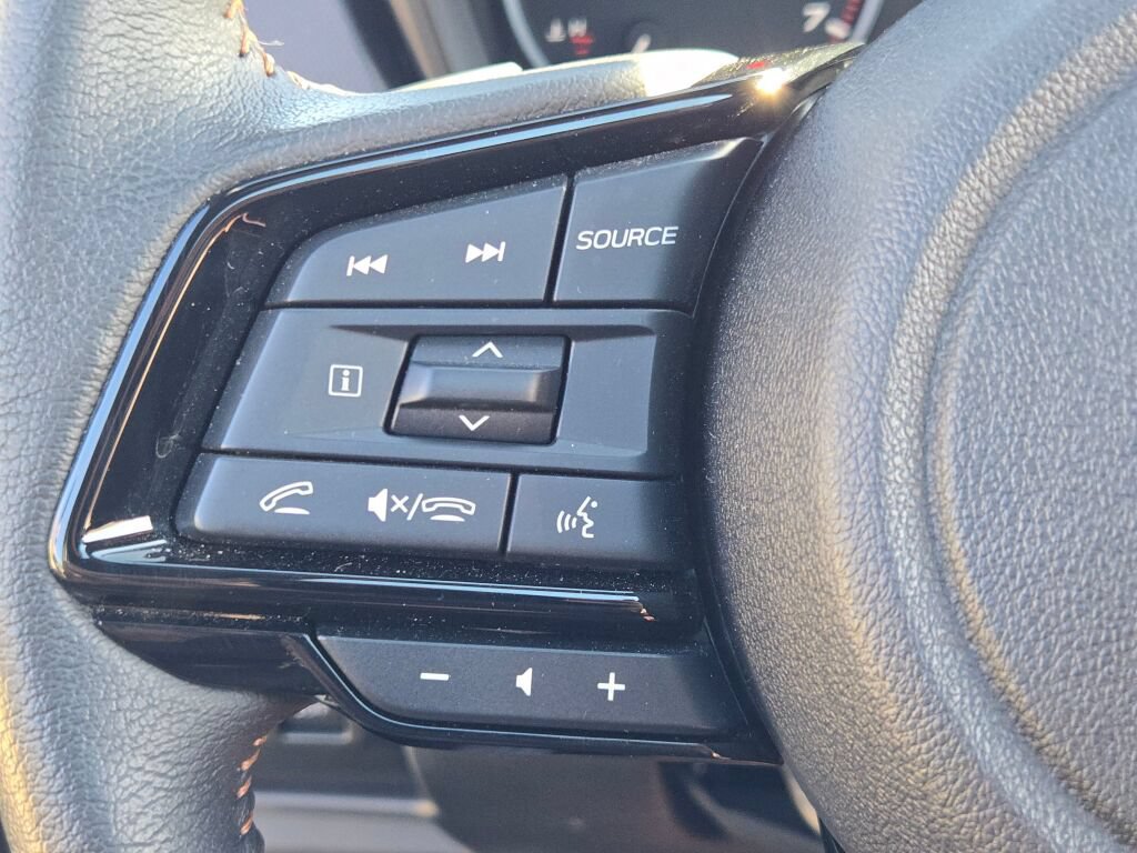 Certified 2025 Subaru Forester Touring AWD/4WD image 38