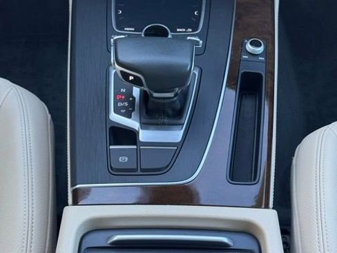 Used 2020 Audi Q5 2.0T Premium Plus image 14