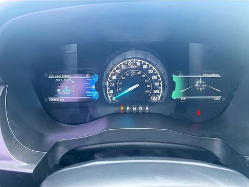 Used 2021 Ford Ranger Lariat w/ Equipment Group 501A High image 12