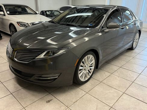 Used 2016 Lincoln MKZ w/ Equipment Group 300A Reserve image 3