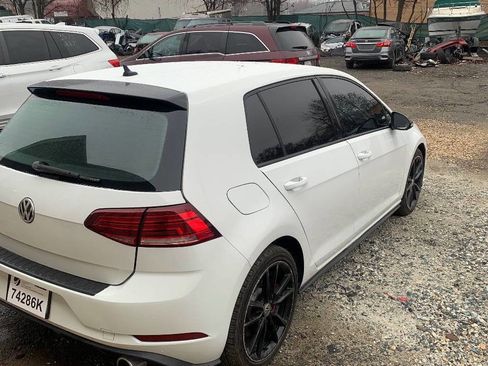Used 2019 Volkswagen GTI Rabbit Edition image 6