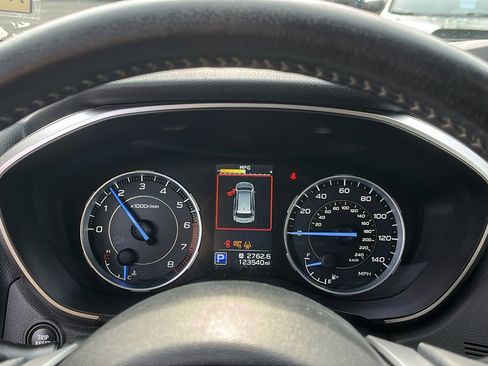 Used 2020 Subaru Ascent Limited w/ Technology Package image 14