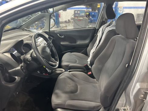 Used 2011 Honda Fit image 23
