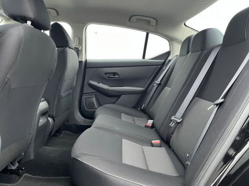 Used 2025 Nissan Sentra SV image 23