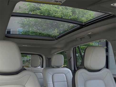 New 2026 Lincoln Aviator Reserve w/ Luxury Package image 22