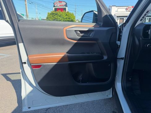 Used 2021 Ford Bronco Sport Outer Banks AWD/4WD image 9