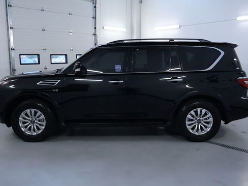 Used 2022 Nissan Armada SV AWD/4WD image 4
