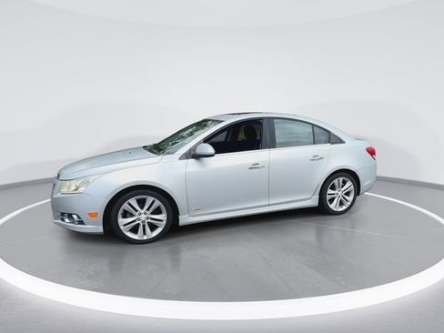 Used 2012 Chevrolet Cruze LTZ w/ RS Package FWD image 6