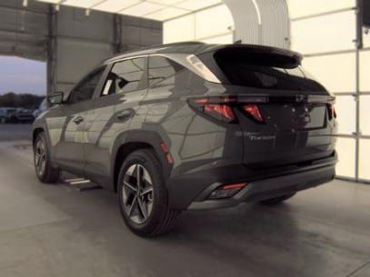 Used 2025 Hyundai Tucson SEL FWD image 8