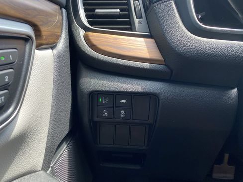 Used 2019 Honda CR-V Touring image 20