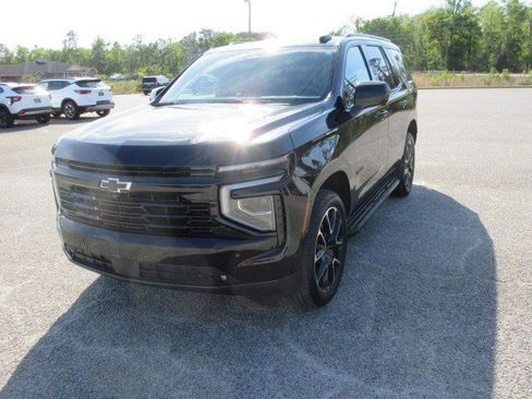 Used 2025 Chevrolet Tahoe RST image 2