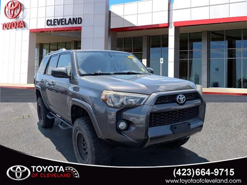 Used 2014 Toyota 4Runner SR5 AWD/4WD image 1