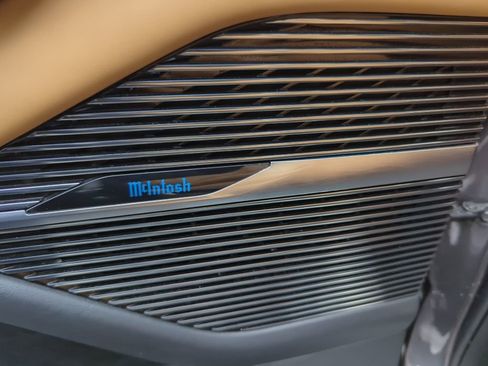 Used 2023 Jeep Grand Wagoneer Series III w/ Rear Seat Video Group 1 image 48