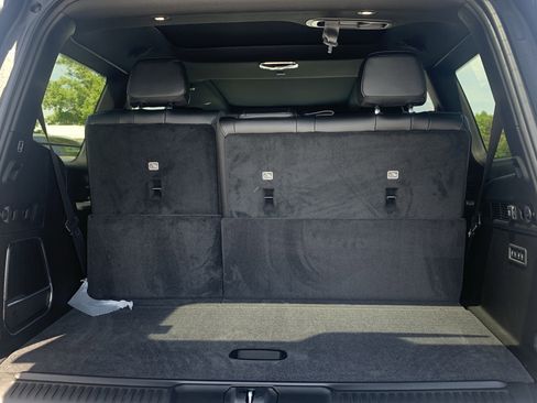 New 2026 Jeep Grand Wagoneer Limited AWD/4WD image 33