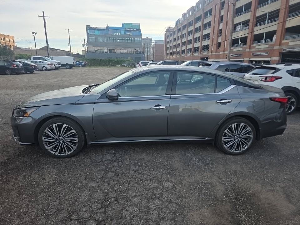 Certified 2023 Nissan Altima 2.5 SL AWD/4WD image 5