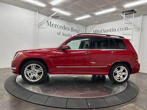 Used 2013 Mercedes-Benz GLK 350 4MATIC image 4