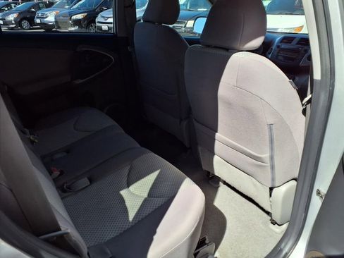 Used 2008 Toyota RAV4 2WD image 21