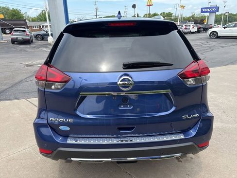 Used 2019 Nissan Rogue SL w/ Premium Package AWD/4WD image 7