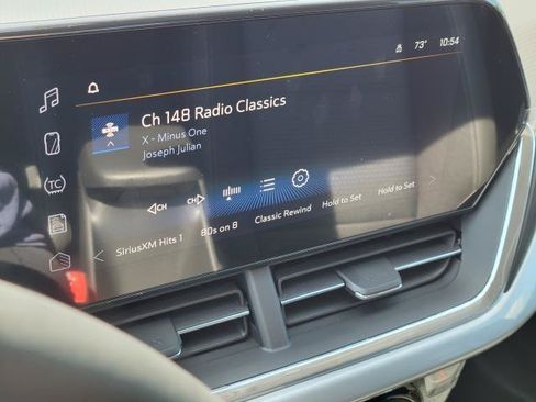 New 2026 Chevrolet Trax LT w/ Sunroof Package FWD image 19