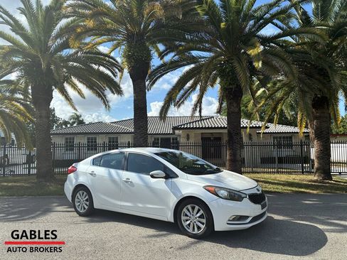 Used 2015 Kia Forte EX image 1