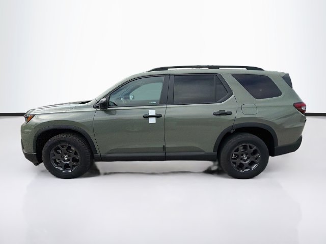 New 2026 Honda Pilot TrailSport image 4