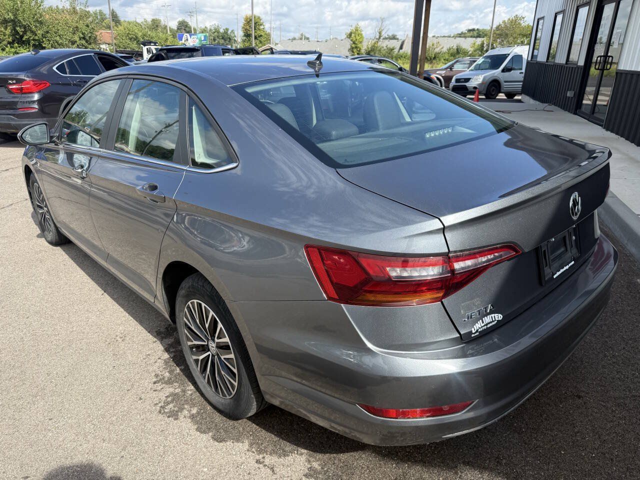 Used 2019 Volkswagen Jetta SE FWD image 10