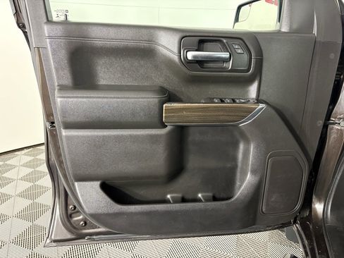 Used 2019 Chevrolet Silverado 1500 RST w/ All-Star Edition image 12