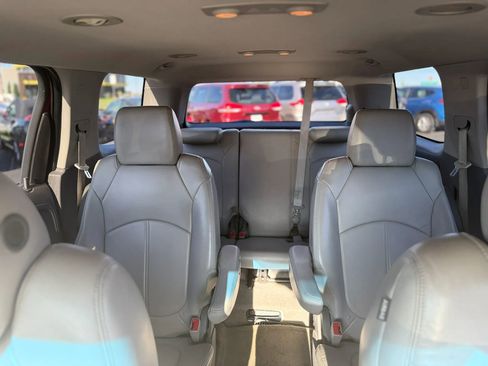 Used 2013 GMC Acadia SLT FWD image 37