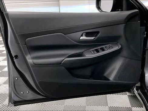 New 2026 Nissan Sentra SV FWD image 30