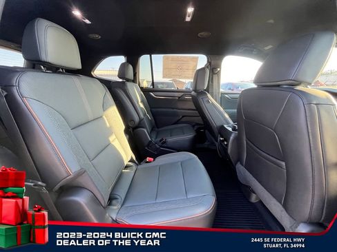 New 2026 GMC Acadia AT4 image 18