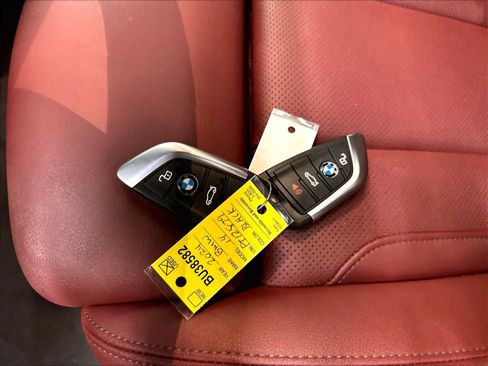 Used 2024 BMW i4 eDrive40 w/ Premium Package RWD image 13