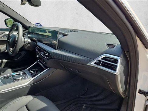 Used 2025 BMW i4 eDrive40 w/ Premium Package image 21