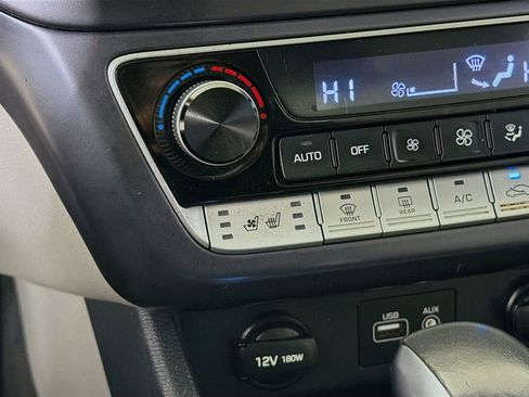 Used 2018 Hyundai Sonata Limited image 23