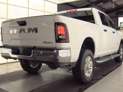 Used 2026 RAM 2500 Big Horn AWD/4WD image 4