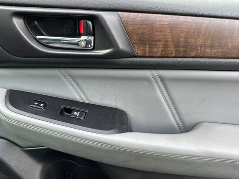 Used 2018 Subaru Outback 2.5i Limited image 20