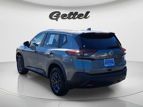 Used 2021 Nissan Rogue S image 4