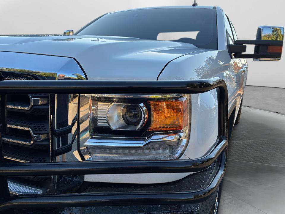Used 2015 GMC Sierra 2500 SLT w/ Driver Alert Package AWD/4WD image 26