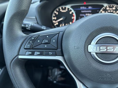 Used 2023 Nissan Altima 2.5 SV image 15