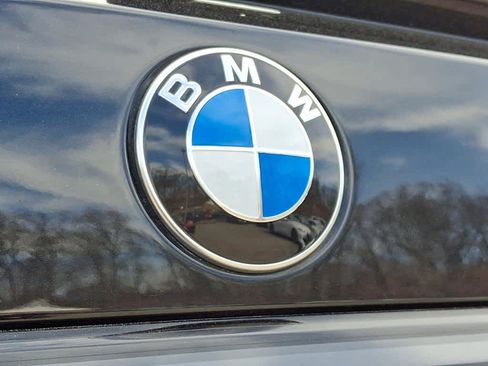 Used 2025 BMW X7 M60i AWD/4WD image 27