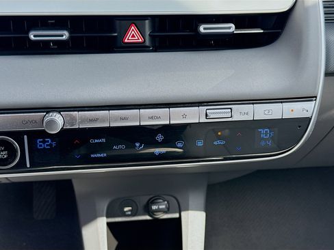 Used 2024 Hyundai Ioniq 5 Limited image 15