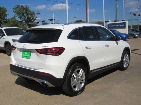 Used 2022 Mercedes-Benz GLA 250 4MATIC w/ Premium Package Lite image 6