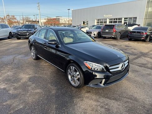 Used 2021 Mercedes-Benz C 300 4MATIC Sedan image 3