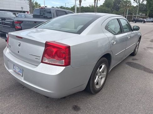 Used 2010 Dodge Charger SXT RWD image 4