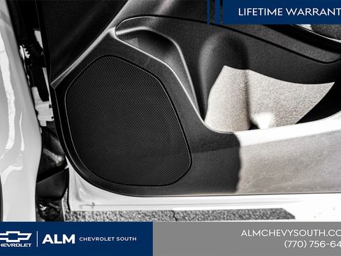 New 2025 Chevrolet Trax LT w/ Sunroof Package FWD image 46