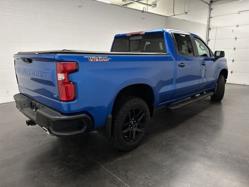 Used 2024 Chevrolet Silverado 1500 LT Trail Boss w/ Convenience Package II image 9