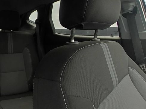 Used 2025 Chevrolet Blazer LT FWD image 11