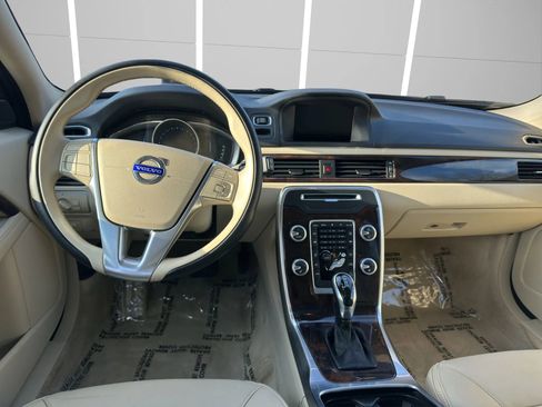 Used 2015 Volvo XC70 3.2 Premier image 17