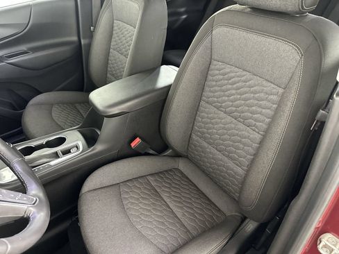 Used 2019 Chevrolet Equinox LT FWD image 22