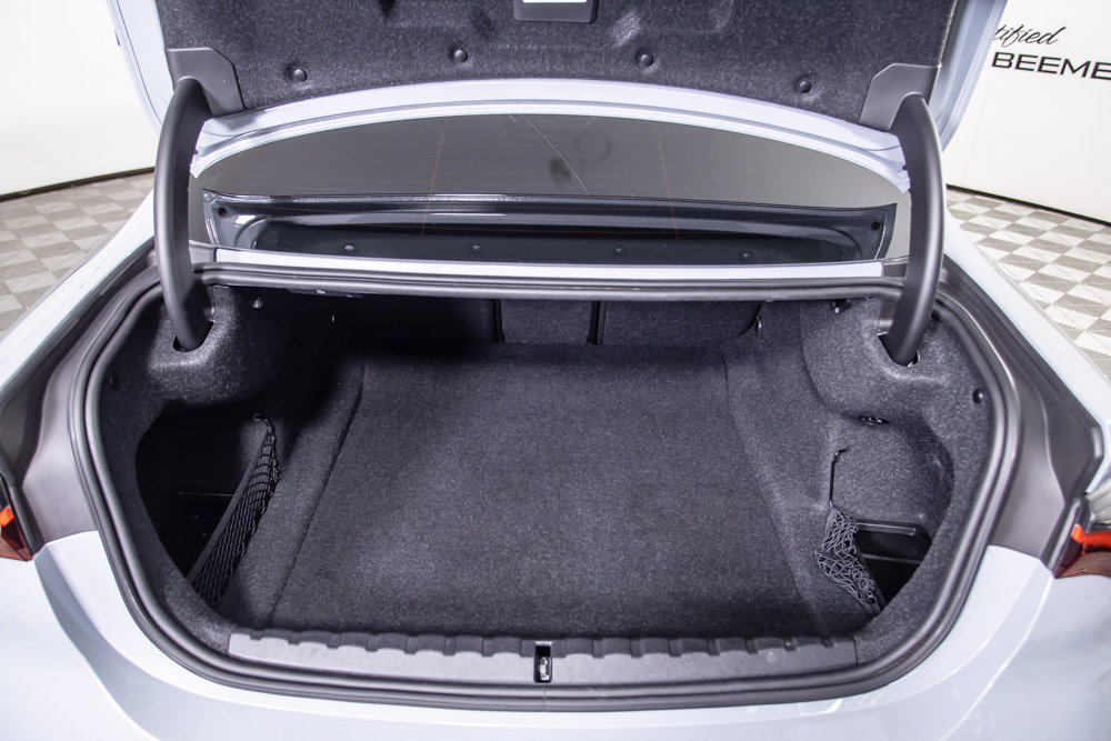 Used 2022 BMW 430i Coupe w/ M Sport Package RWD image 8
